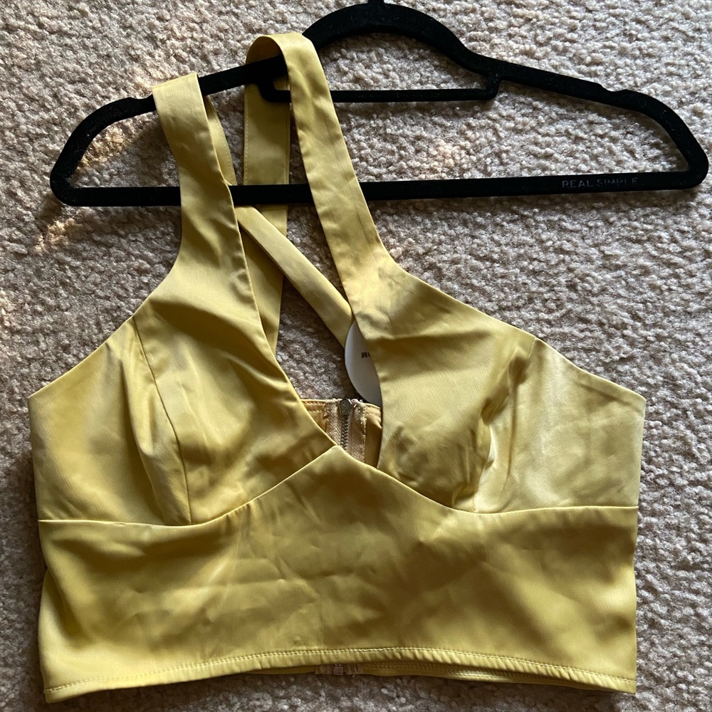 Yellow crop top NWT